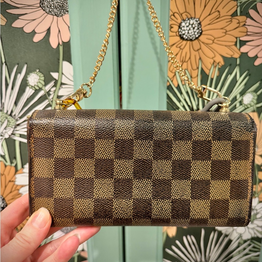 Louis Vuitton Brown Checkered wallet with added gold chain and acrylic chain